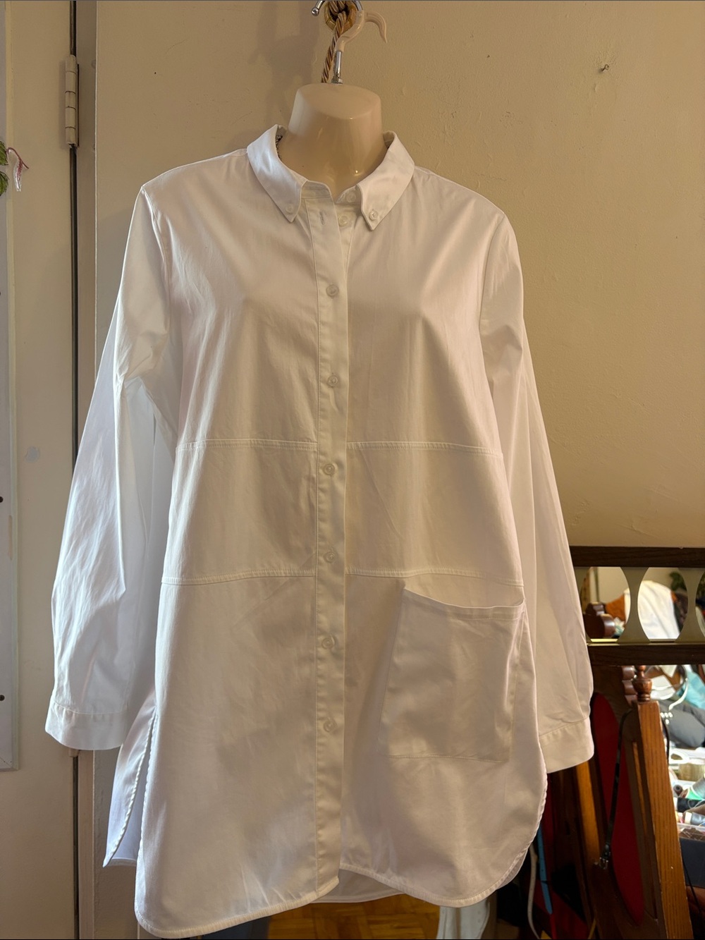 Relaxed White Button-Down Tunic Shirt. Cotton
